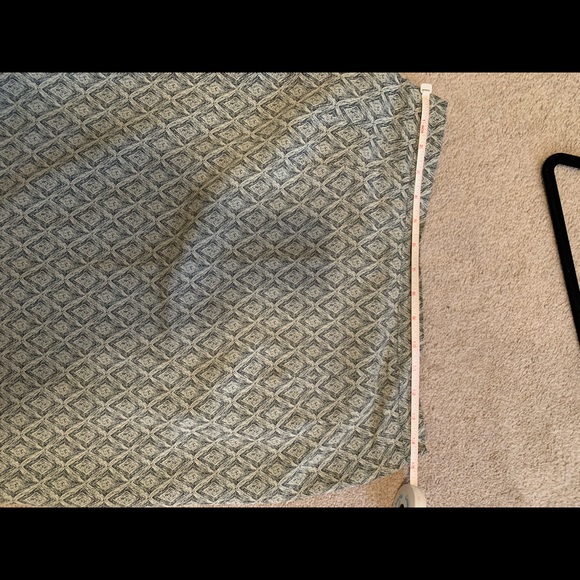 Nipon Boutique Two Piece Suit - Picture 5 of 8